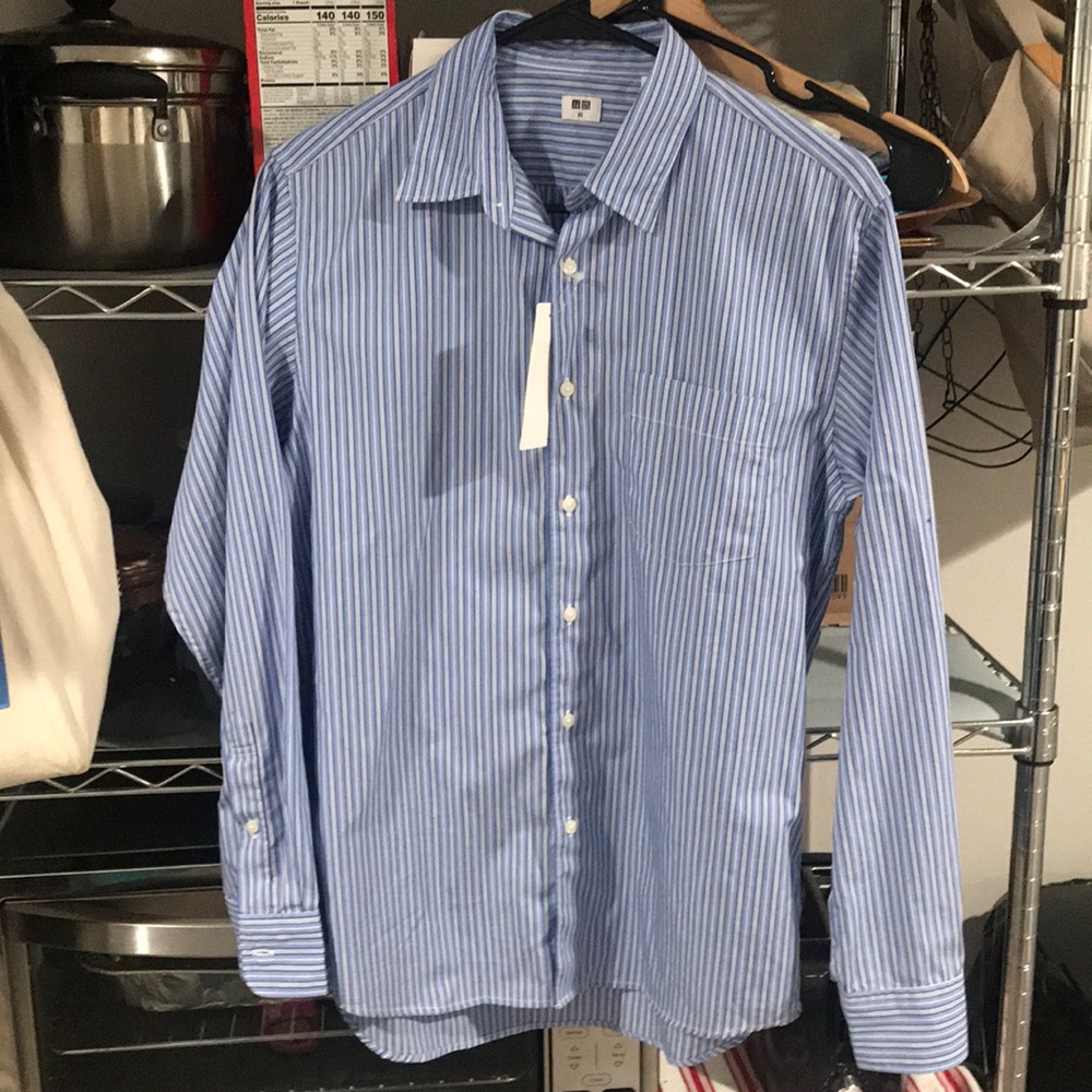 Uniqlo shirt